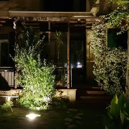 La Casa Con Piscina Riscaldata Interna Anna Luxury Garden * Pisa