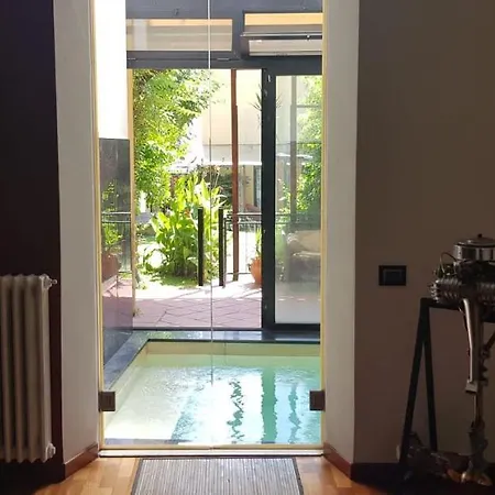 Appartamento La Casa Con Piscina Riscaldata Interna Anna Luxury Garden